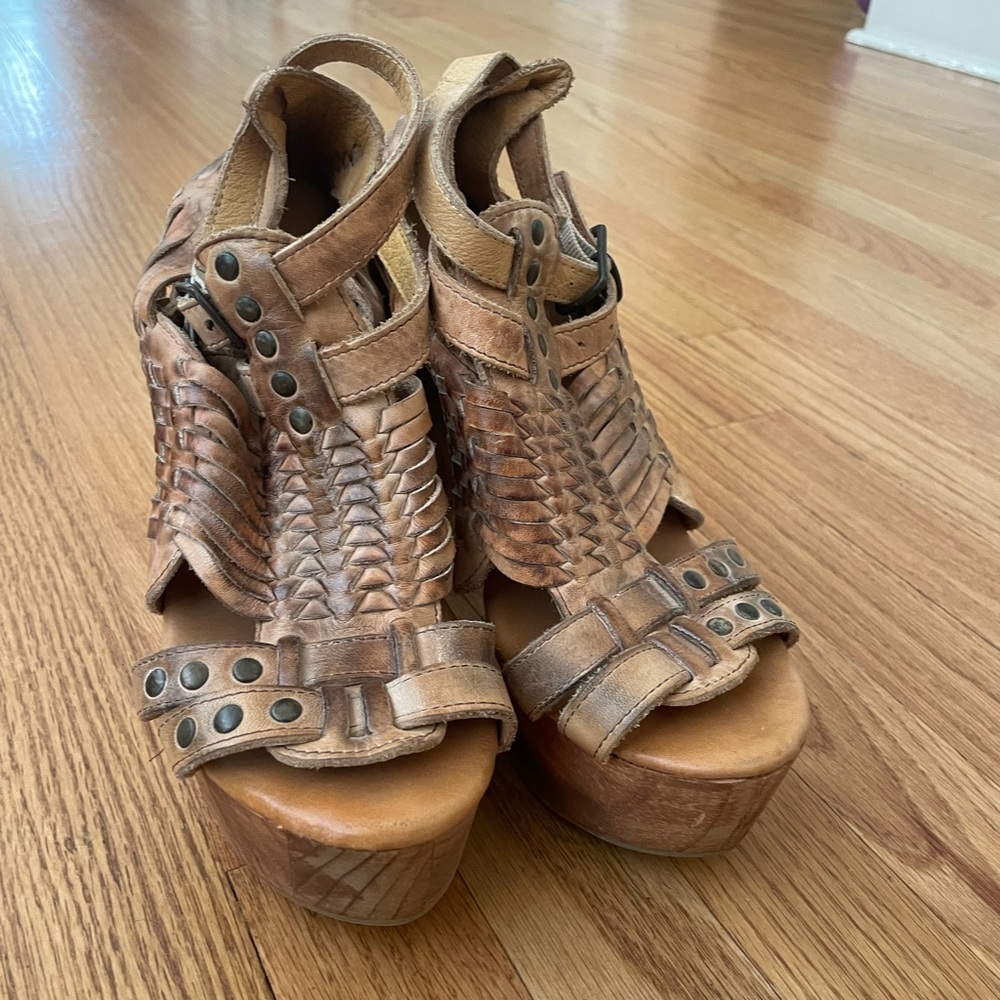 BED STU Tan Heels